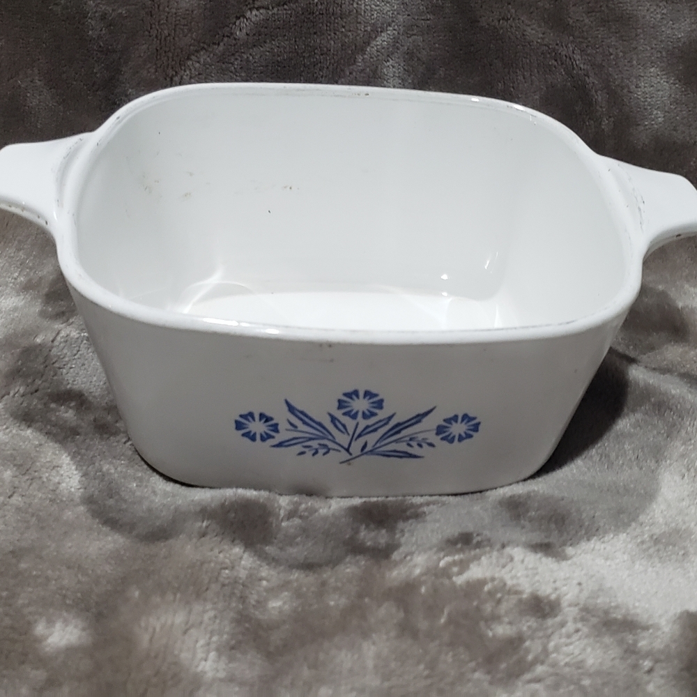 Vintage Corningware P-43-B  2 3/4 cup dish